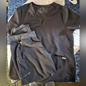 FIGS Womens Black Scrub Set